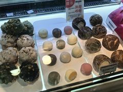 -西树泡芙(湖滨银泰in77B区店)