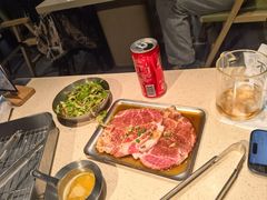 -蚂蚁洞·烤肉大营地(上海静安大悦城店)