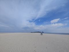 -马达京岛