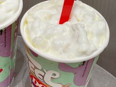 -DQ·蛋糕·冰淇淋(大宁国际商业广场店)