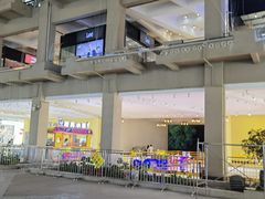 -王府井奥莱临潼小镇(临潼店)