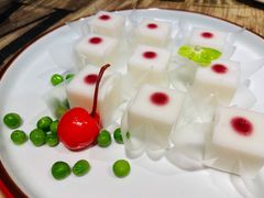 -香山湖家家宴(中山陵店)