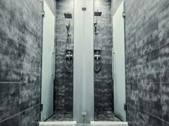 洗浴间-UltraForce超源健身私教工作室(长楹天街精品店)