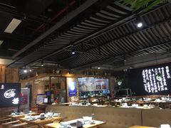 -洪氏嗨捞·广东猪肚鸡·椰子鸡火锅(西咸万象城店)