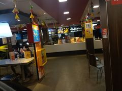 -麦当劳(丽江玉河广场店)