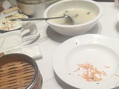 -梅利汴京烤鸭•开封豫菜地标店(东大街店)