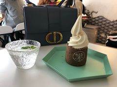 -茶是一枝花泡茶店