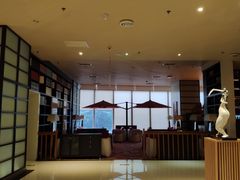 -喜鹊愉家酒店(郑州曼哈顿博览中心地铁站店)