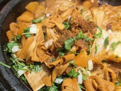-闯关东牛排牛尾一锅香(龙源路店)