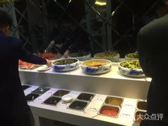 -重庆德庄火锅(体育中心店)
