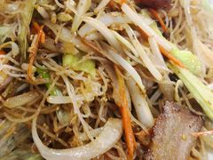 -YI PIN JU 一品居中餐厅 中国超市