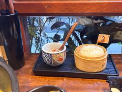 -银米·云南传统过桥米线(双廊黑金冠店)