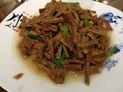 -缘来聚·徽菜名店(黄山宏村店)