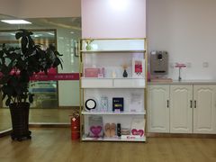 -爱月宝月嫂·育儿嫂(哈尔滨总店)