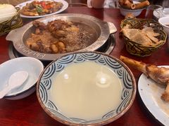 -聚首堂·特色小吃·肘子(什刹海德胜门店)