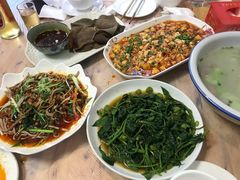 -洪霞餐馆