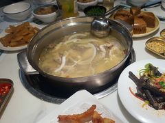 原味椰子鸡-三个椰子·现砍椰子鸡(金源CBD店)