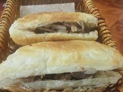 -李春秋驴肉火烧总店