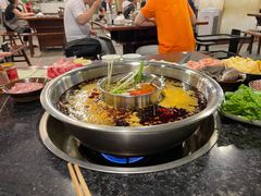 -邓莽子老火锅(中兴路总店)