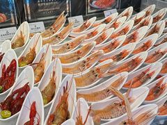 -雍容荟活波龙自助餐(IFS黑金店)