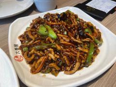 -六泰居·尔滨地标·东北菜(泰山路店)