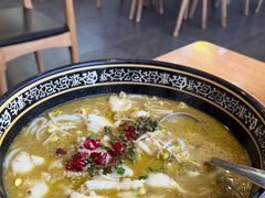 -张无刺无刺酸菜鱼(光明荟乐缤纷店)