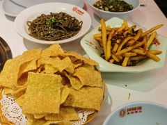 -何师傅美蛙鱼头(汉街店)