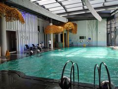 -上海滴水湖皇冠假日酒店