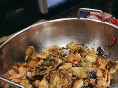 -七欣天香辣蟹火锅(上海银亿滨江店)