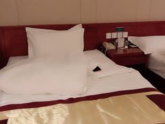 -兴芮温泉度假区