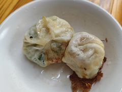 -依云煎包店
