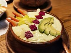 牛油果奶昔-LYFATTI 莱芙缇(赣水路店)