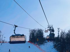 -庙香山滑雪场