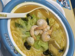 -灵芝妹子海鲜米线(凯德和平广场店)