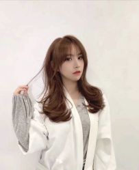 -丝语萱形象