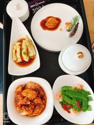 -爱陪伴尊享月子中心(国际店)