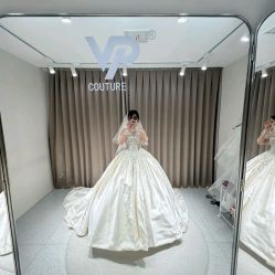 -PAI婚纱礼服设计馆【大牌租赁/高级定制】