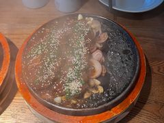 -蜜桃餐厅·伴山(湖滨商业街店)