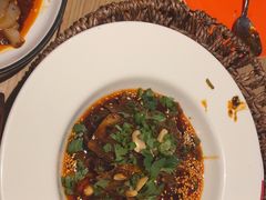 -渝信川菜 · 川味家常菜(财富购物中心店)