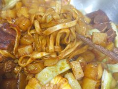 -内蒙焖面大盆骨餐馆(山大路店)
