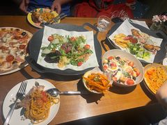 -JINNS锦时 steak&pizza(浸信会礼拜堂旧址店)