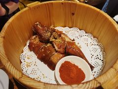 胡桃里烤鸡-村理·乡村菜音乐餐厅(河西店)