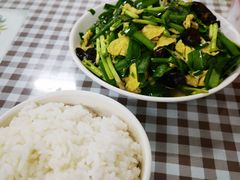 -瑜瑜饭馆