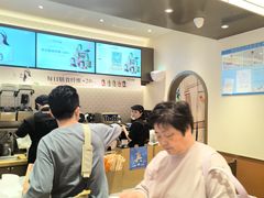 -沪上阿姨·臻选茶饮(上海环球港店)