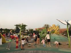 -季高兔窝窝亲子园(上海薰衣草公园店)