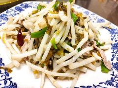 太湖芦苇根炒肉丝-呼吸森林·生态农庄农家乐私房菜