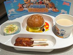 -海底捞火锅(武胜路凯德广场店)