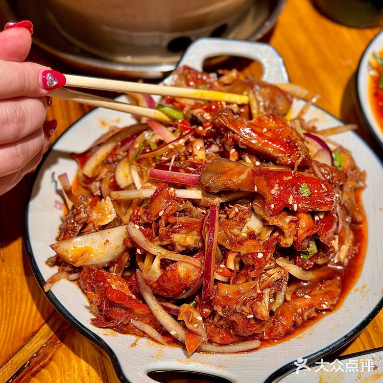 我的宝藏夜宵地!东北烧烤嘎嘎香!