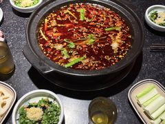 -小饕荟雅安贡椒鱼鲜馆(广福桥店)