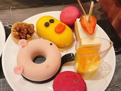 -云端西餐厅(南宁龙光那莲豪华精选酒店)